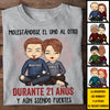 Molestándose El Uno Al Otro Durante Muchos Años Y Aún Siendo Fuertes - Anniversary Gifts, Gift For Couples, Husband Wife - Personalized Unisex T-shirt Spanish