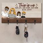 Custom Name Family Portrait Gifts - Personalized Key Holder
