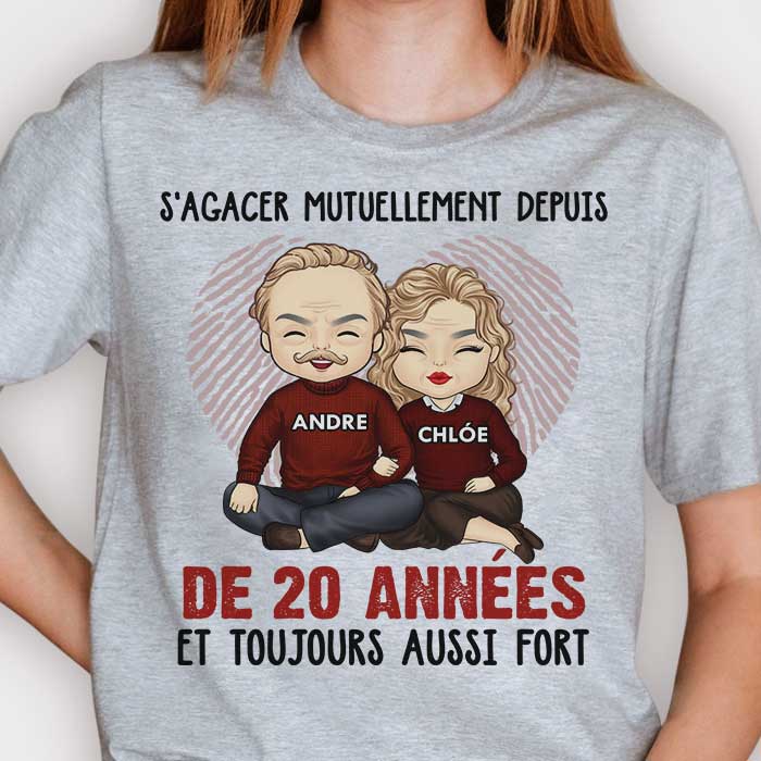 S'ennuyer Mutuellement Pendant De Nombreuses Années Et Toujours Aussi Fort - Anniversary Gifts, Gift For Couples, Husband Wife - Personalized Unisex T-shirt French
