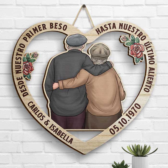 Abrazos De Pareja Desde El Primer Beso Hasta El Último Aliento - Gift For Couples, Husband Wife, Personalized Shaped Wood Sign Spanish