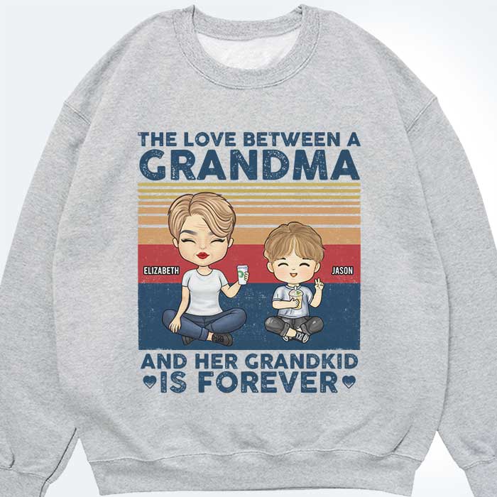 The Love Between A Grandma & Her Grandkids - Personalized Unisex T-shirt, Hoodie, Sweatshirt - Gift For Grandma, Grandparents