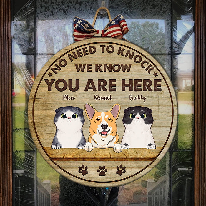 Custom Name Pet Welcome Decor - Personalized Wood Sign