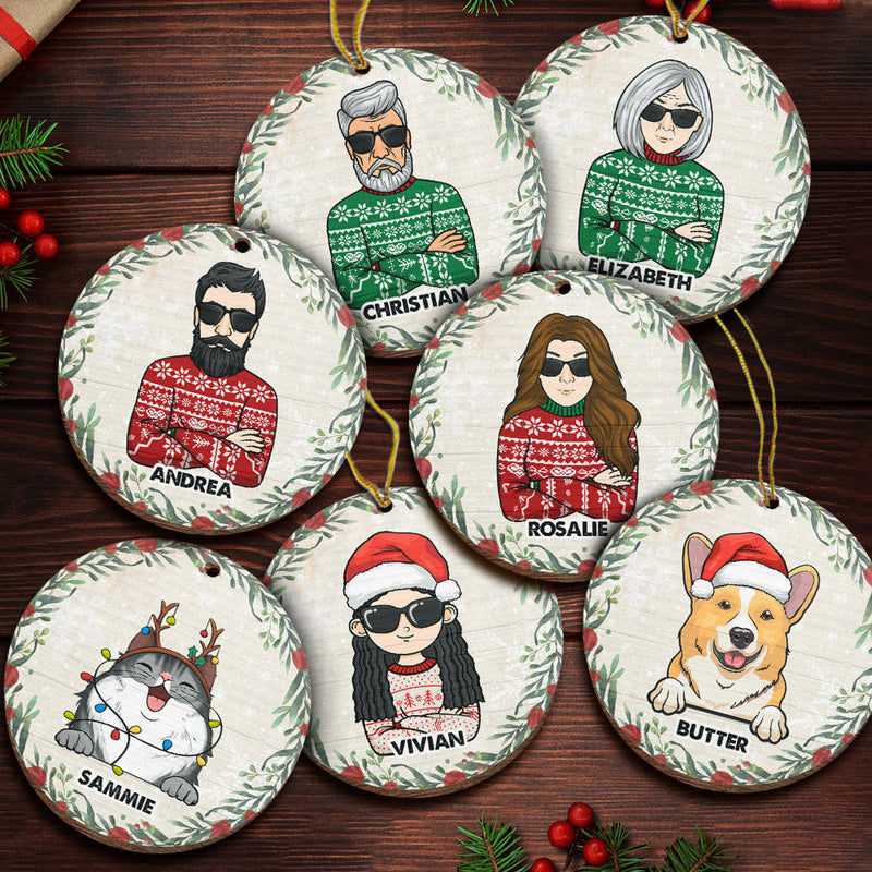 Spending Christmas Time With Your Beloved Ones - Personalized Custom Round Shaped Wood Christmas Ornament