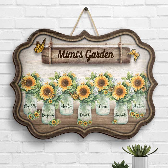 Custom Name Granny's Garden Family Gifts - Personalized Wood Sign