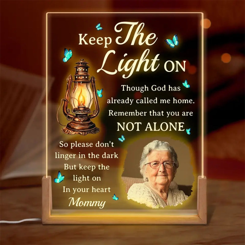 Custom Photo Memorial Gifts for Mom - Personalized 3D LED Walnut Night Light