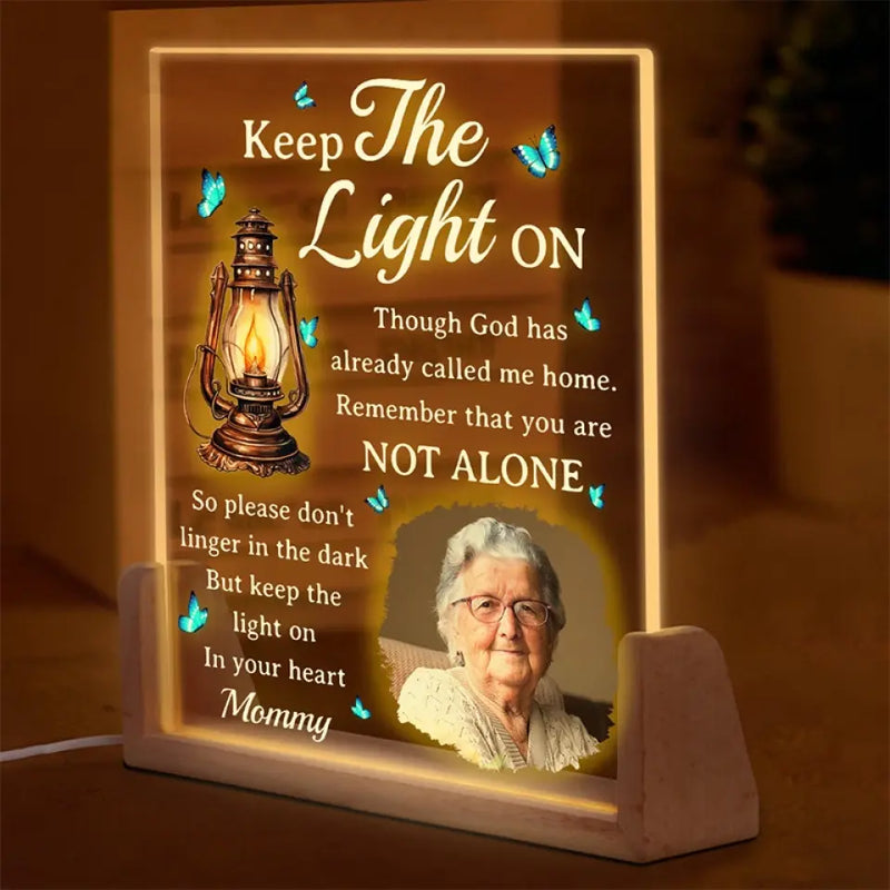 Custom Photo Memorial Gifts for Mom - Personalized 3D LED Walnut Night Light