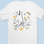 Custom Name Family Flower Gifts for Mom - Personalized Apparel