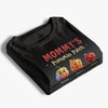 Grandmas Know Just How To Tell Spooky Stories - Family Personalized Custom Unisex T-shirt, Hoodie, Sweatshirt - Halloween Gift For Mom, Grandma
