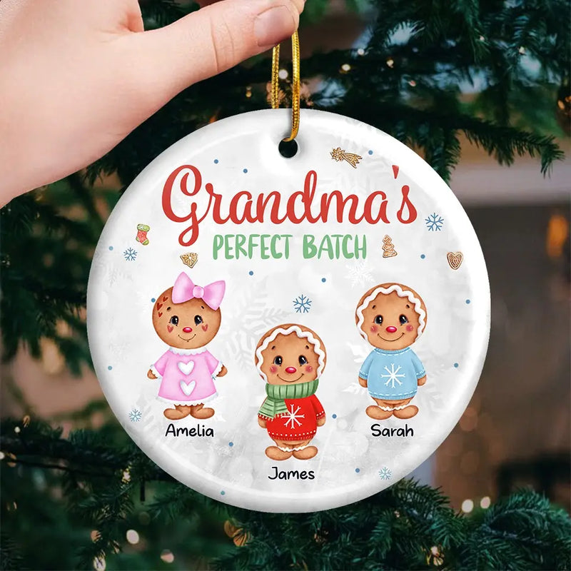Gingerbread Smells Like Home And Family Gatherings During The Holidays - Family Personalized Custom Ornament - Ceramic Round Shaped - Christmas Gift For Mom, Grandma