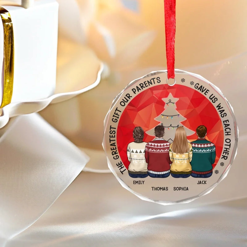 Feel The Peace And Love Of Christmas In Your Heart - Family Personalized Custom Circle Glass Ornament - Christmas Gift For Family Members, Siblings, Brothers, Sisters
