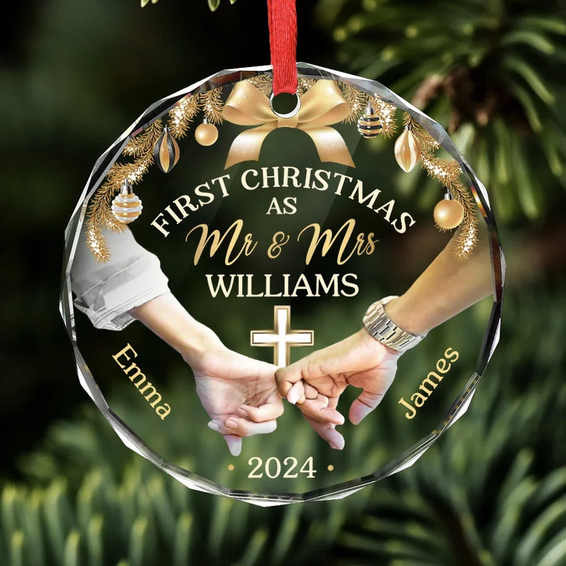 Married And Merry This Christmas - Couple Personalized Custom Circle Glass Ornament - Christmas Gift For Husband Wife, Anniversary, First Christmas