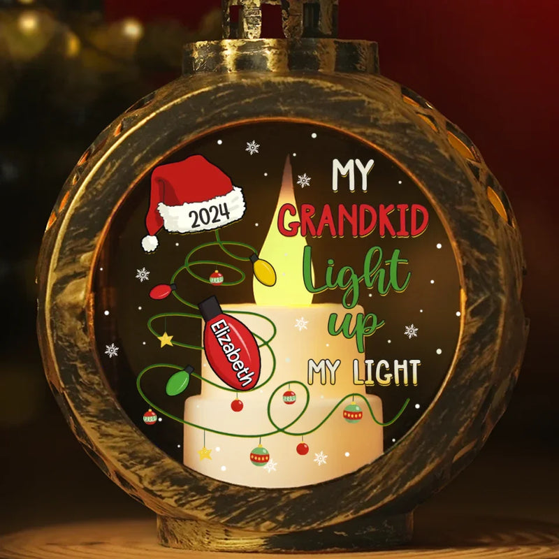 A Grandparent's Love Knows No Bounds - Family Personalized Custom Candlelight Lantern Ornament - Christmas Gift For Grandma, Grandpa