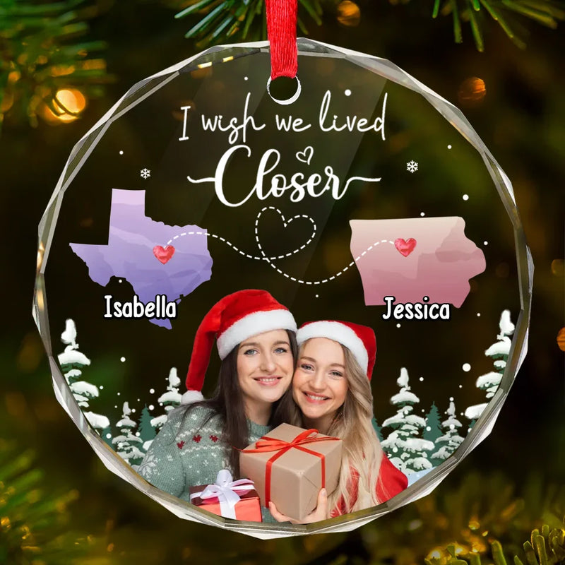 Custom Photo True Friendship Lasts, No Matter The Distance - Bestie Personalized Custom Circle Glass Ornament - Christmas Gift For Best Friends, BFF, Sisters