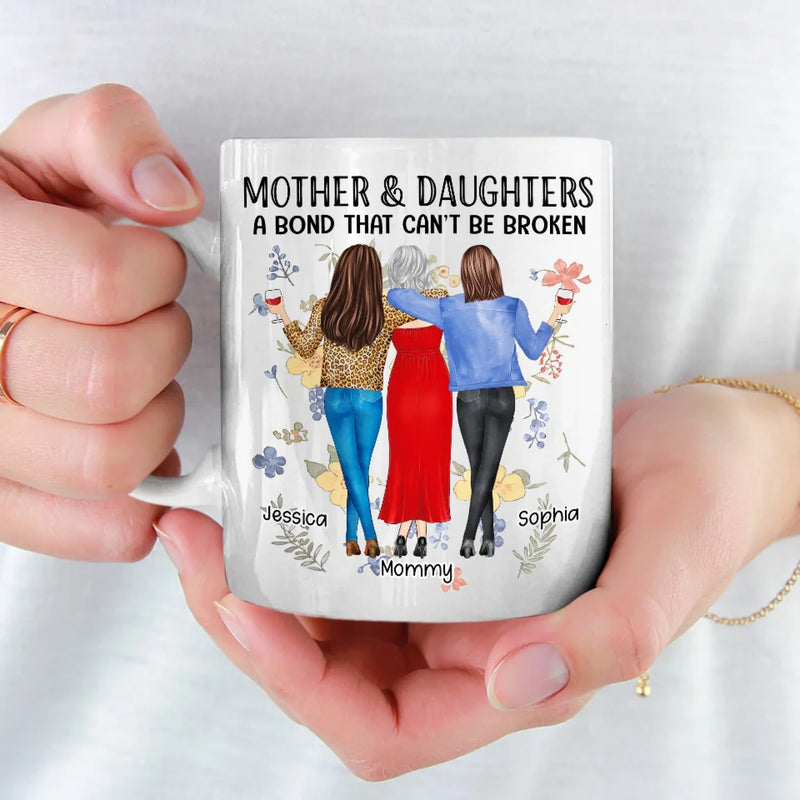 The Best Gift My Mom Gave Me Is Her Friendship - Family Personalized Custom Mug - Gift For Mom, Daughter