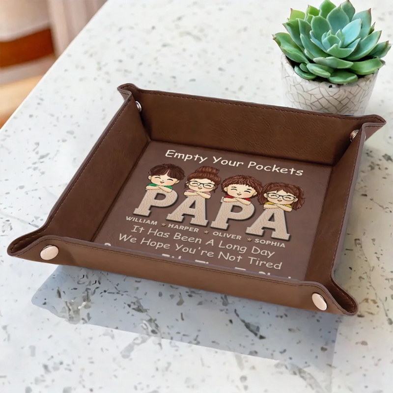 Pockets Empty, Hearts Full - Family Personalized Custom Leather Valet Tray - Father's Day, Gift For Dad, Grandpa