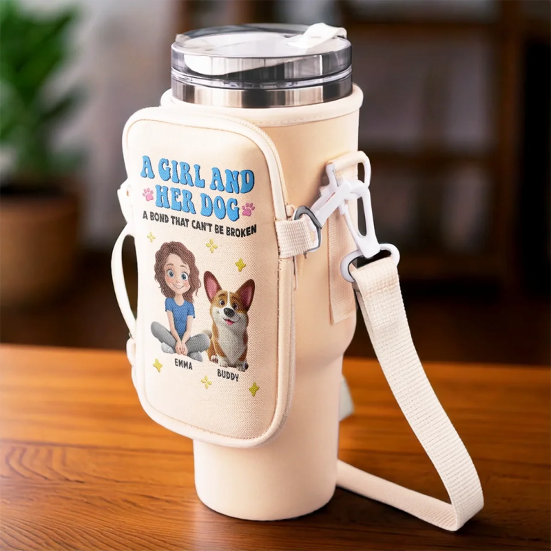 Mud On Her Shoes, Love On Her Face - Dog & Cat Personalized Custom Neoprene Water Bottle Carrier With Pocket - Mother's Day, Gift For Pet Owners, Pet Lovers