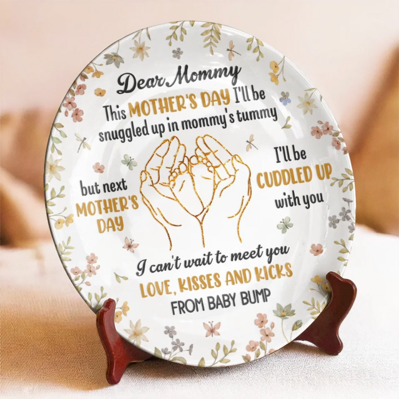 Mommy, I Can’t Wait To Meet You - Family Personalized Custom Ceramic Plate - Mother's Day, Baby Shower Gift, Gift For First Mom