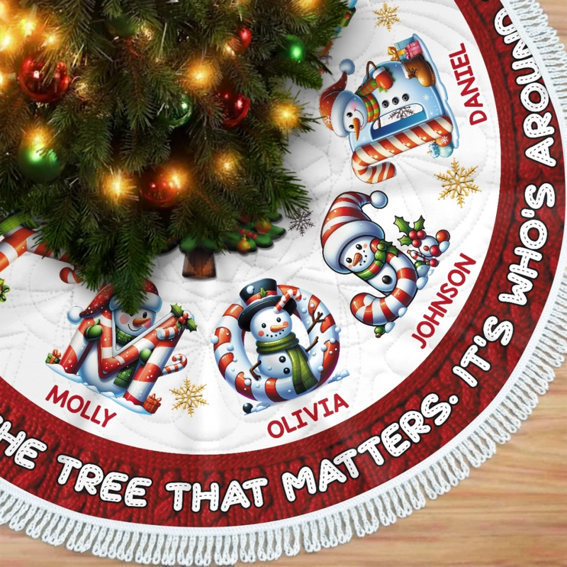 Custom Name Snowman Christmas Family Decor - Personalized Tree Skirt