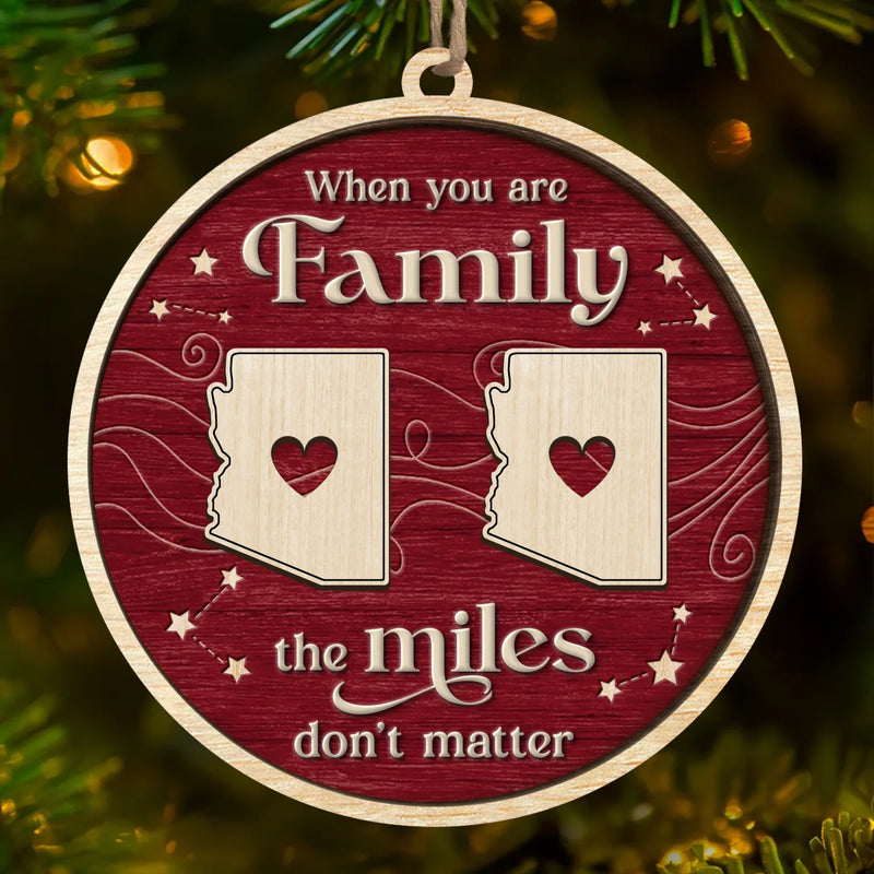 Custom Long Distance Wood Ornament - Personalized Christmas Birthday Gifts For Mom, Dad, Brother, Sister, Kids - Forever Linked, Wherever We Live