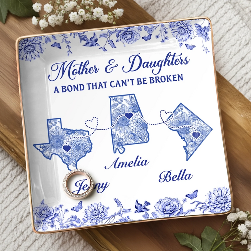 Custom Long Distance Full-Print Jewelry Dish - Personalized Birthday Gifts For Mom, Daughter - No Distance Between Hearts