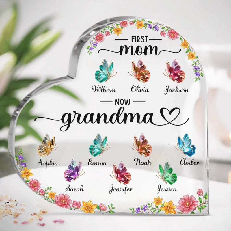 Custom Heart Shaped Acrylic Plaque - Personalized Mother's Day Gifts For Mom, Grandma - Love Grows In Our Family