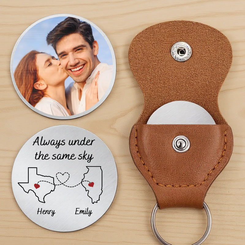 Custom Photo Love Knows No Distance - Couple Personalized Custom Pocket Hug - Gift For Husband Wife, Anniversary