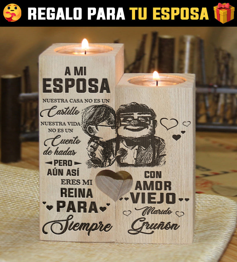 A Mi Esposa Nuestra Casa No Es Un Castillo - Gift For Couples, Candle Holder