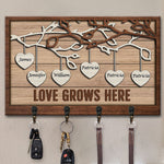 Custom Family Name Tree Gifts for Families - Personalized Key Holder