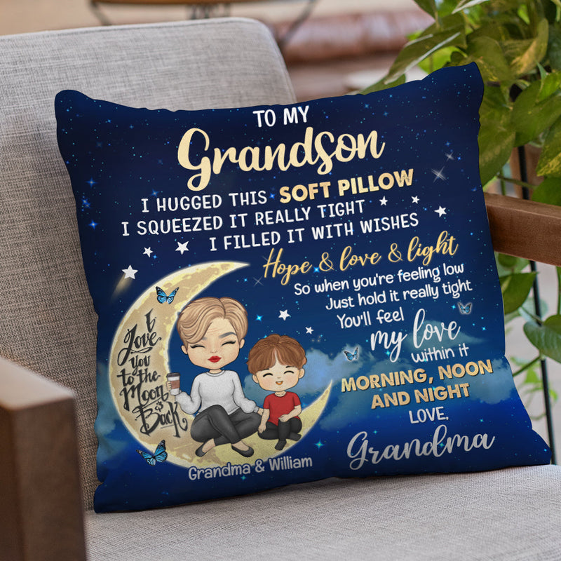 When You're Feeling Low Just Hold It Really Tight - Family Personalized Custom Pillow - Gift From Grandma