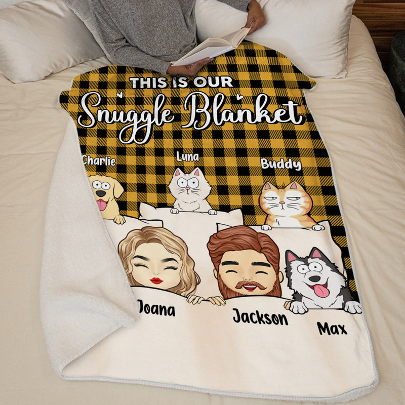 Custom Name Family and Pet Gifts - Personalized Blanket