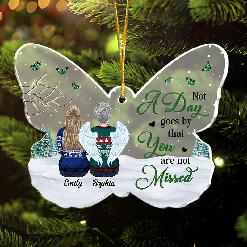 Custom Name Angel Wing Memorial Christmas Decor - Personalized Ornament